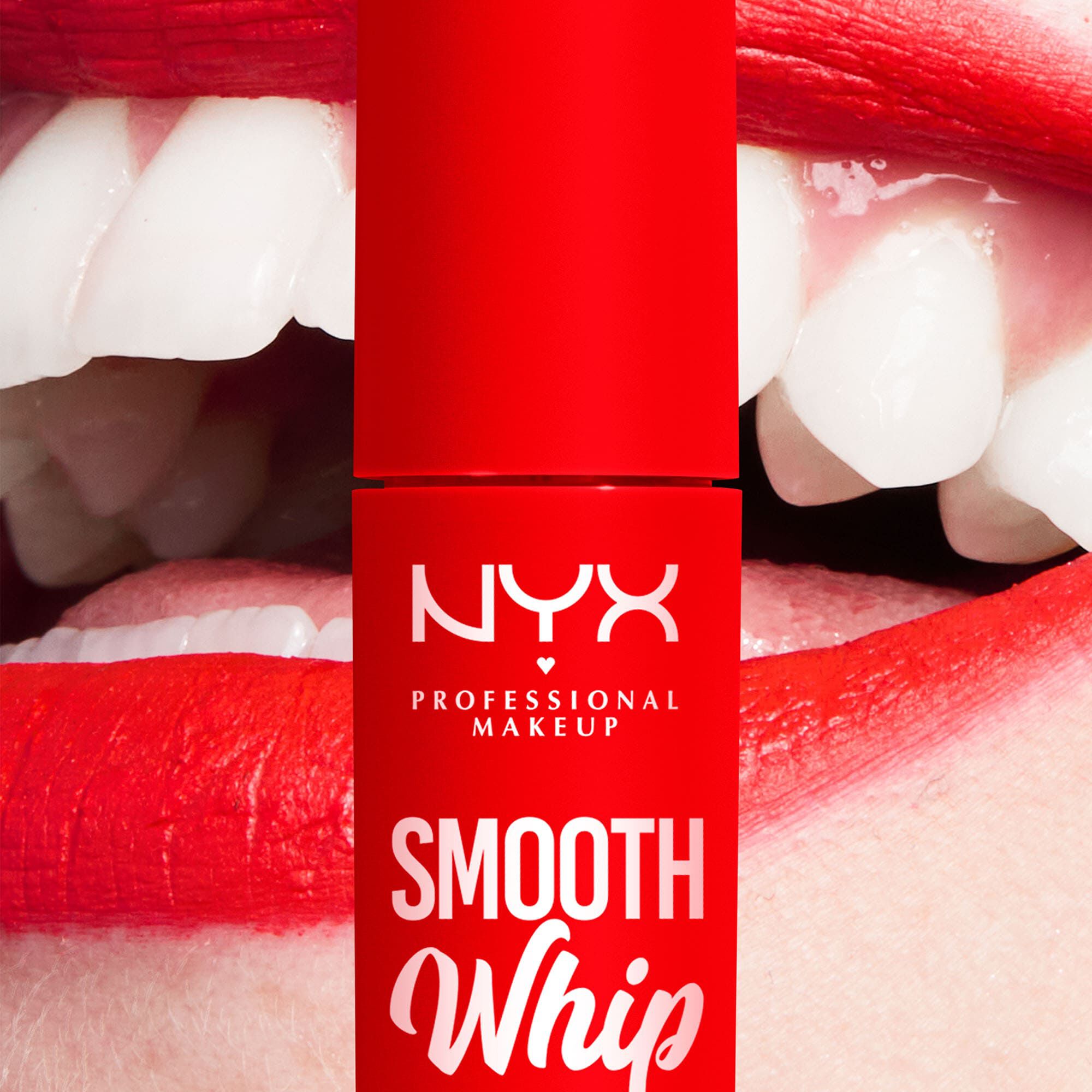 CREME A LEVRES LISSE ET MATE SMOOTH WHIP