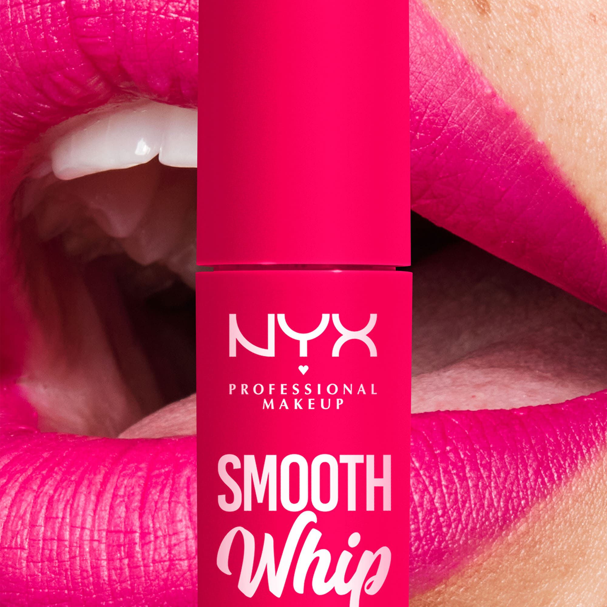 CREME A LEVRES LISSE ET MATE SMOOTH WHIP