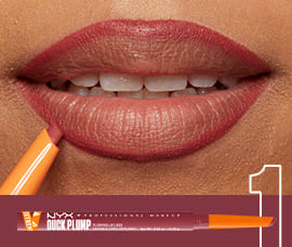 Step one: line lips with Duck Plump Plumping Lip Liner