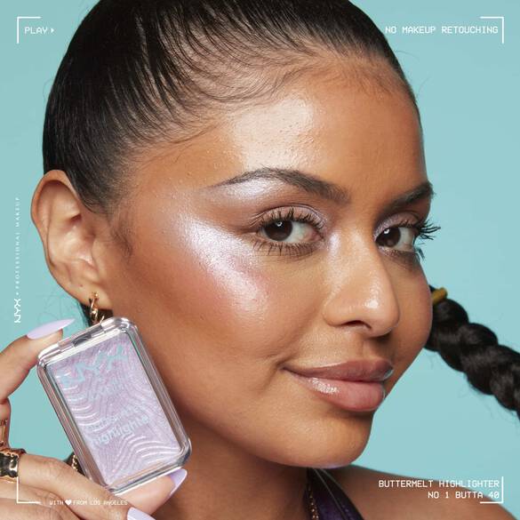 Shade Butta in Black limited-edition topper.